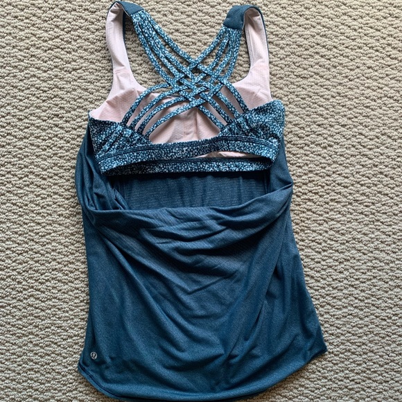 Lululemon open back tank with sports bra - Picture 2 of 4